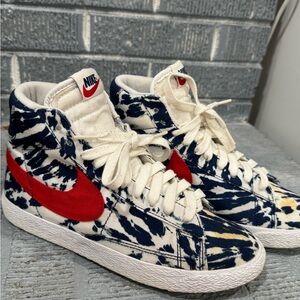 Size 6 Nike Blazer Mid 77 Vintage Tie Die